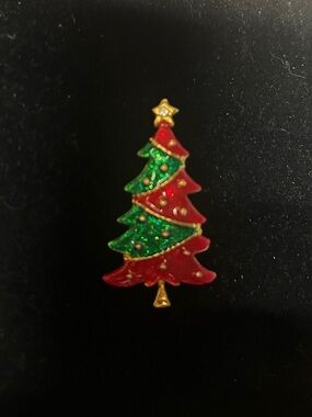 AAI vintage enamel Christmas Tree Pin